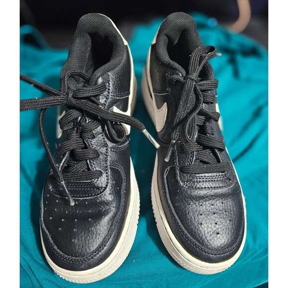 Size 4Y - Nike Air Force 1 Black White - Picture 1 of 6